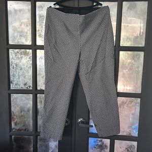 Pull on stretchy pants cropped